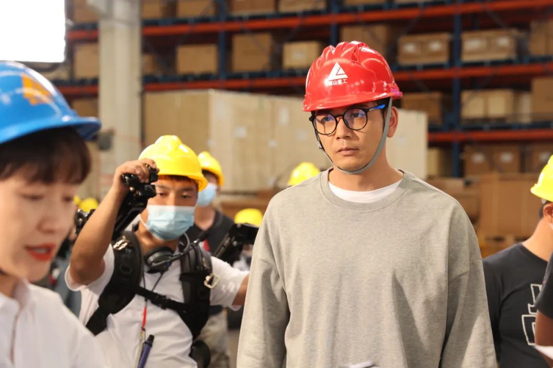 图集 | 坐等开播！星际官网注册智能协拍电视剧《重中之重》杀青