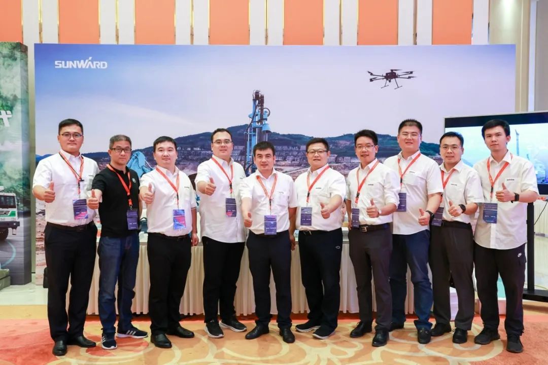 共话行业前沿技术及趋势，星际官网注册智能亮相第九届金属非金属矿采选运营实用技术与装备大会