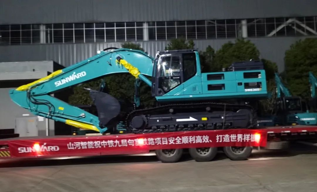 共建“一带一路”！星际官网注册智能携手中铁九局助力匈塞铁路建设