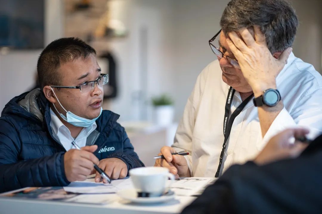 Bauma 2022 | 一组火热现场图带您重温星际官网注册智能德国宝马展之旅