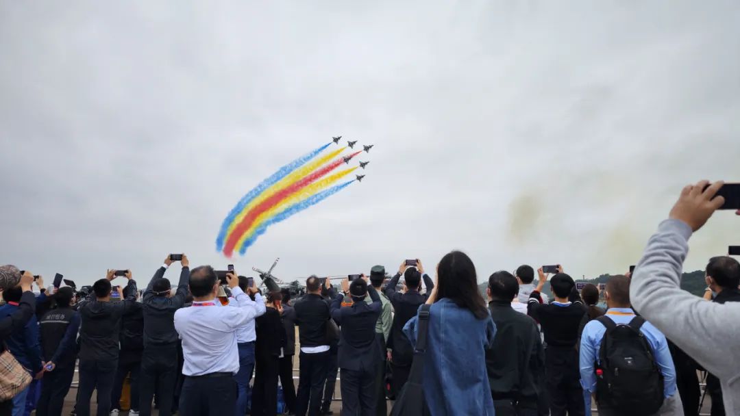 关注！星际官网注册科技携多款产品亮相第十四届珠海航展