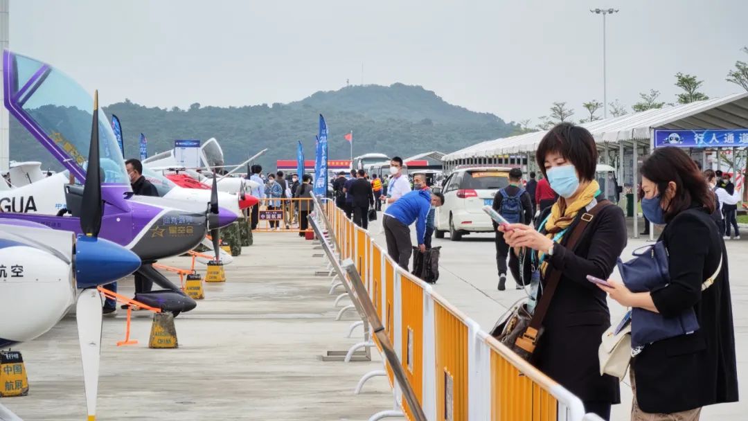 关注！星际官网注册科技携多款产品亮相第十四届珠海航展