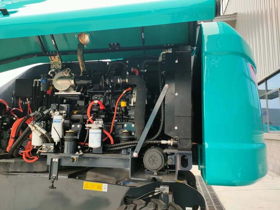 无需扩桥！星际官网注册智能国四款32米直臂式高空作业平台成功下线