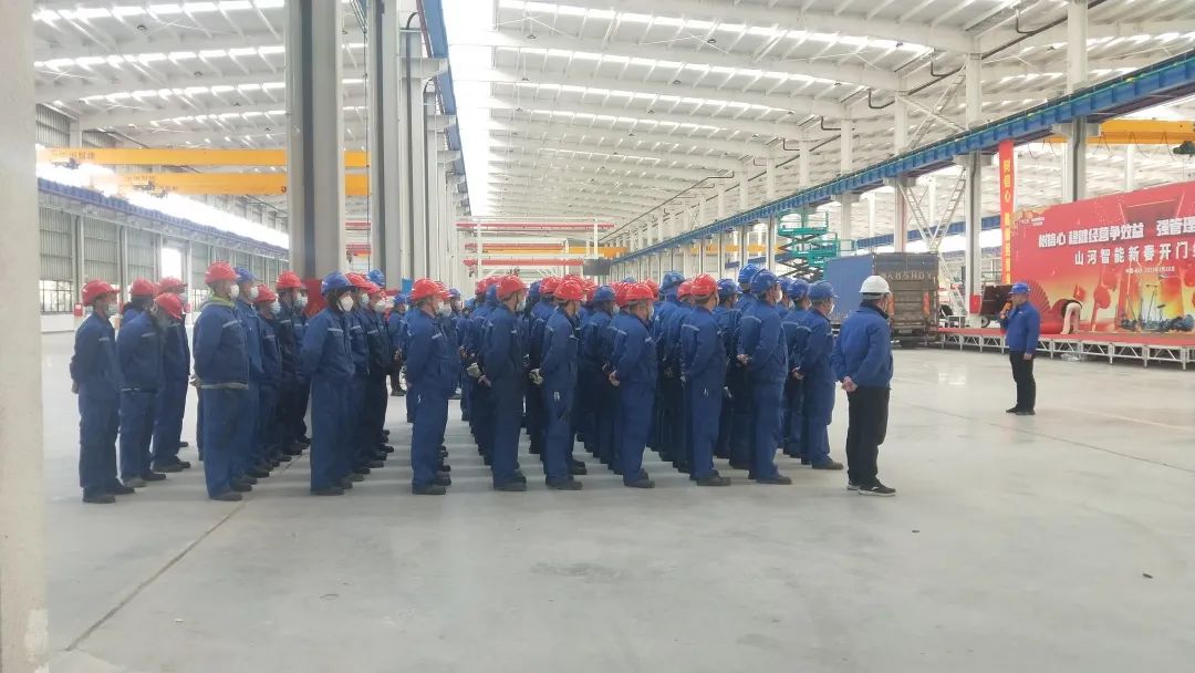 吹响复工“冲锋号”，全力冲刺“开门红”！星际官网注册智能高空机械复工复产进行时