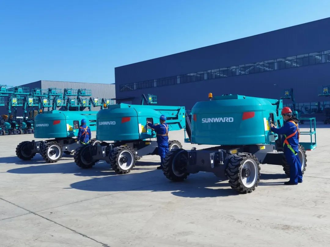 吹响复工“冲锋号”，全力冲刺“开门红”！星际官网注册智能高空机械复工复产进行时