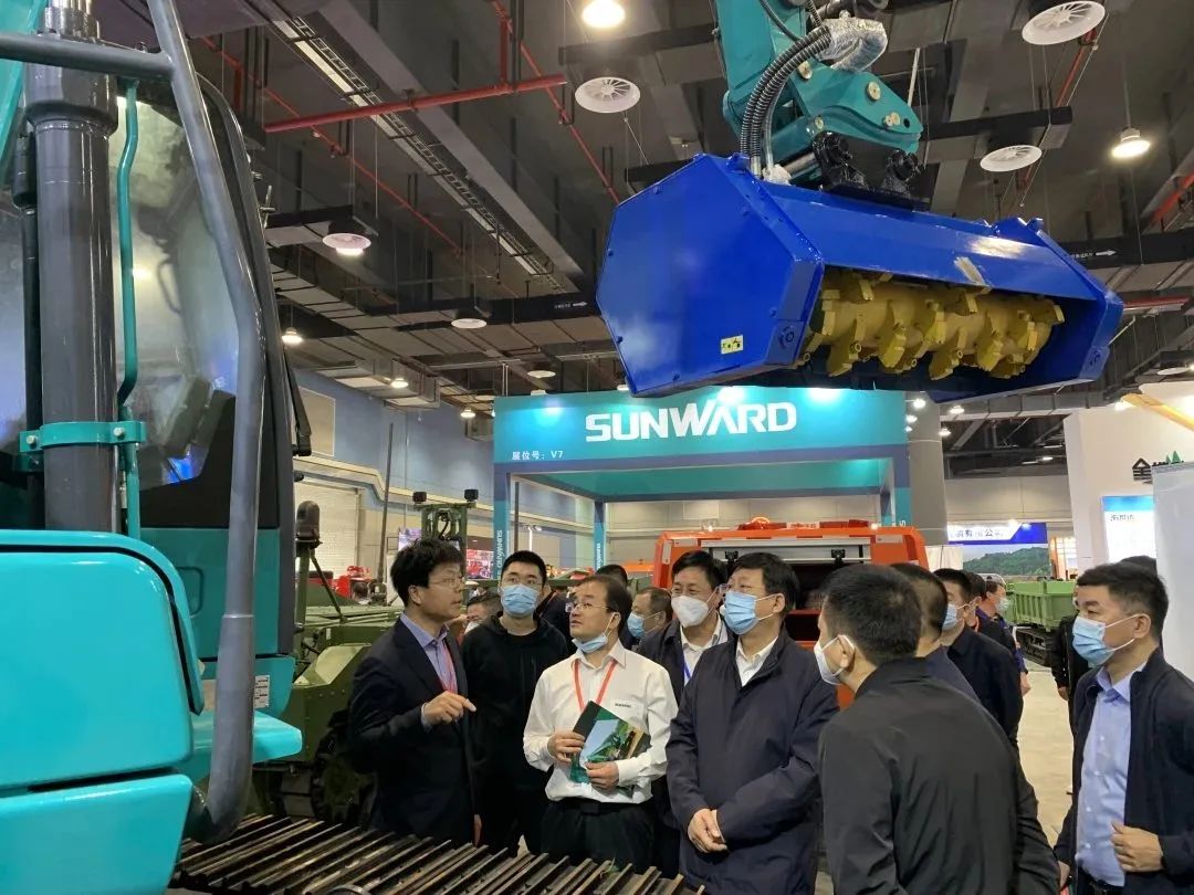 “新兵”报到！星际官网注册智能应急救援装备实力亮相第五届全国森林消防装备展