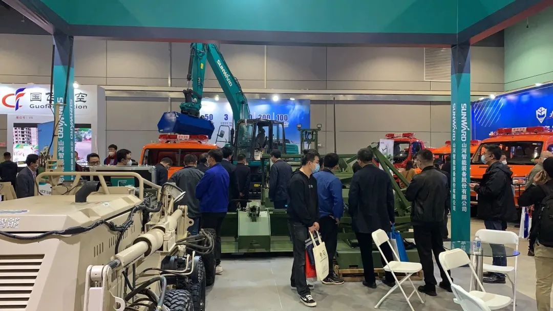 “新兵”报到！星际官网注册智能应急救援装备实力亮相第五届全国森林消防装备展