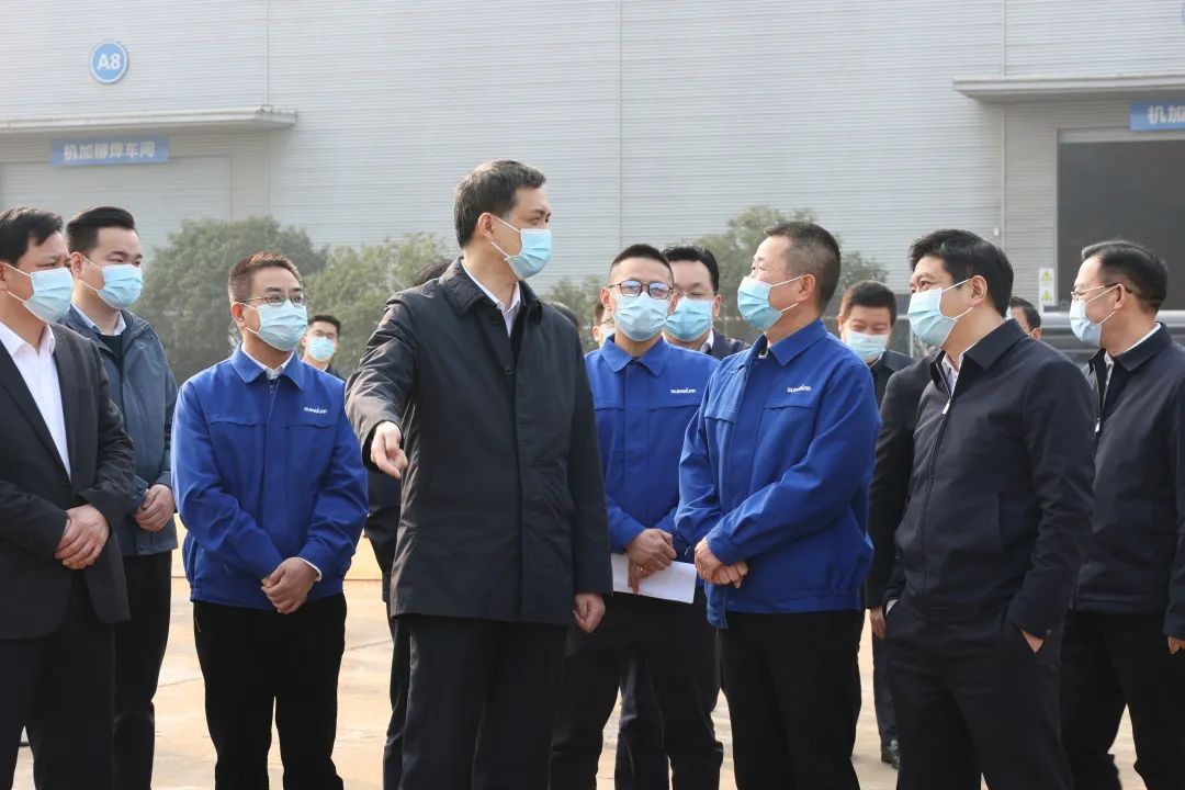 湖南省副省长周海兵调研星际官网注册智能