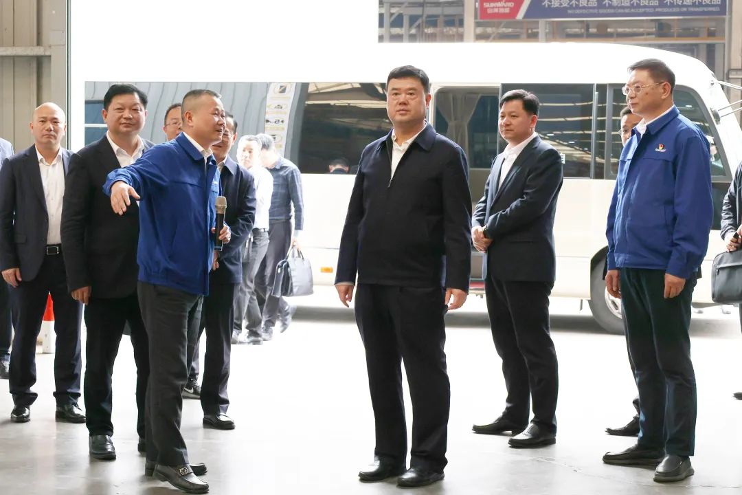 湖南省委政法委书记魏建锋调研星际官网注册智能