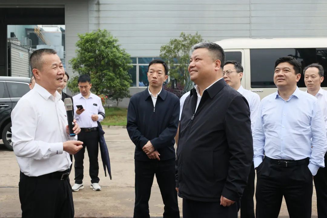 长沙市政协主席陈刚调研星际官网注册智能