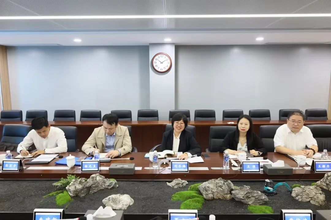 助力星际官网注册“智”造走向世界！中国信保湖南分公司到访星际官网注册智能