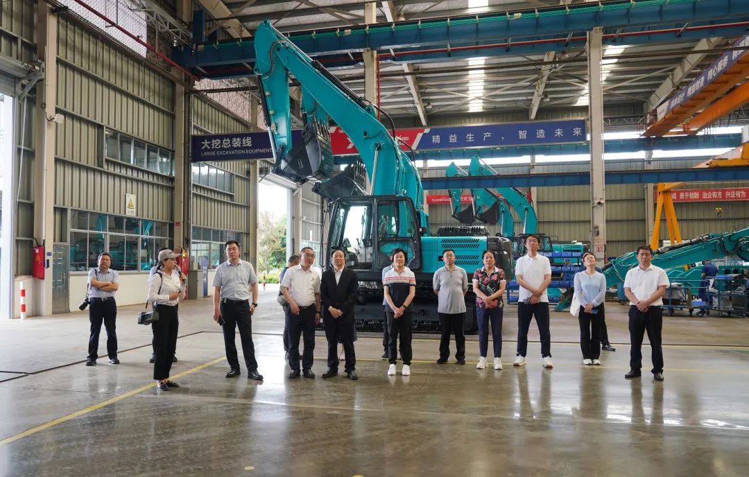 太原市政协主席操学诚调研星际官网注册智能