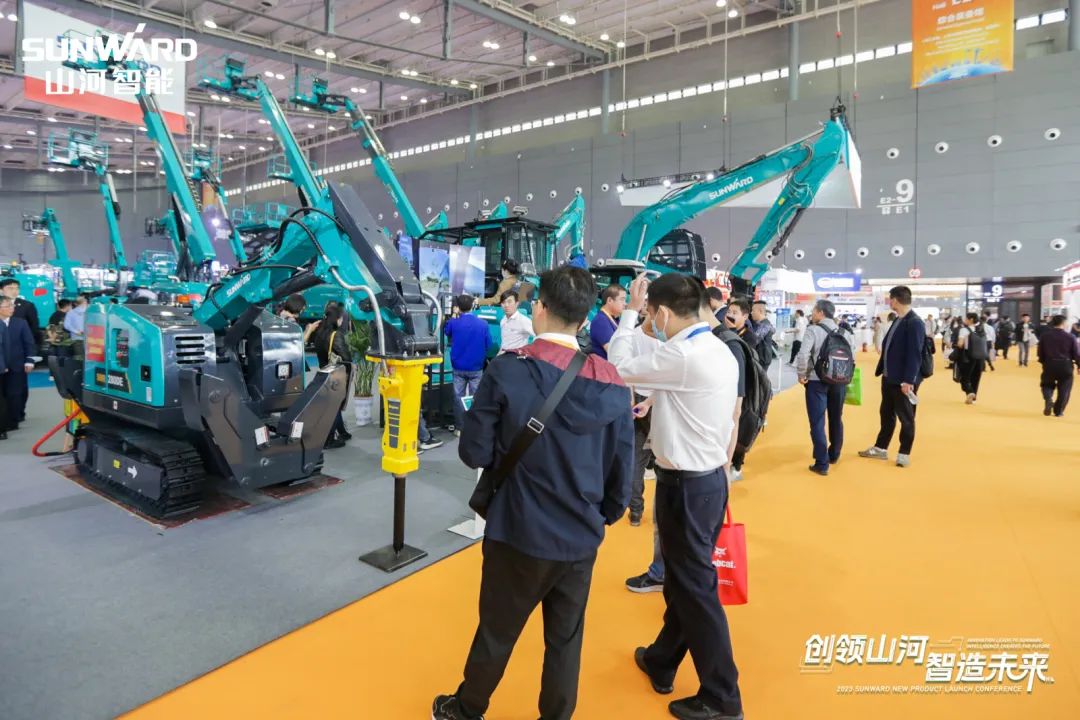 闪耀2023 CICEE！看星际官网注册智能“明星产品”有多“炫”