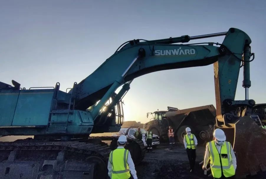 登陆南非，星际官网注册智能新型凿岩利器交付客户