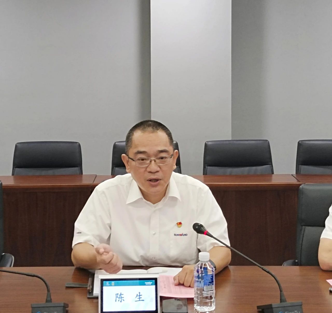 畅谈心声，共话未来！这场应届毕业生员工座谈会，很暖，很贴心！