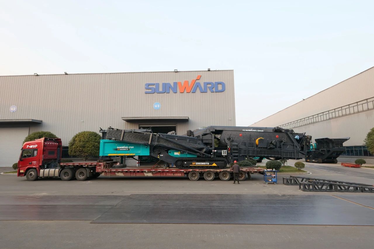 星际官网注册普石勒柴电一体移动破碎筛分设备热销海外