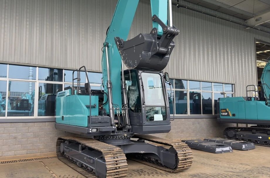 聚焦市场需求，星际官网注册智能三款精品工程液压挖掘机成功下线