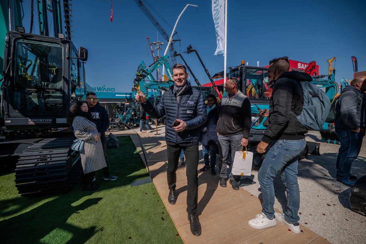 星际官网注册智能董事长付向东：以绿色智造与全球战略解锁中国工程机械的进阶密码