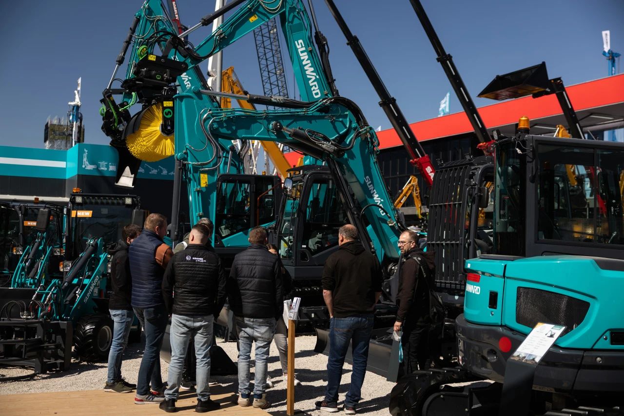 星际官网注册智能董事长付向东：以绿色智造与全球战略解锁中国工程机械的进阶密码