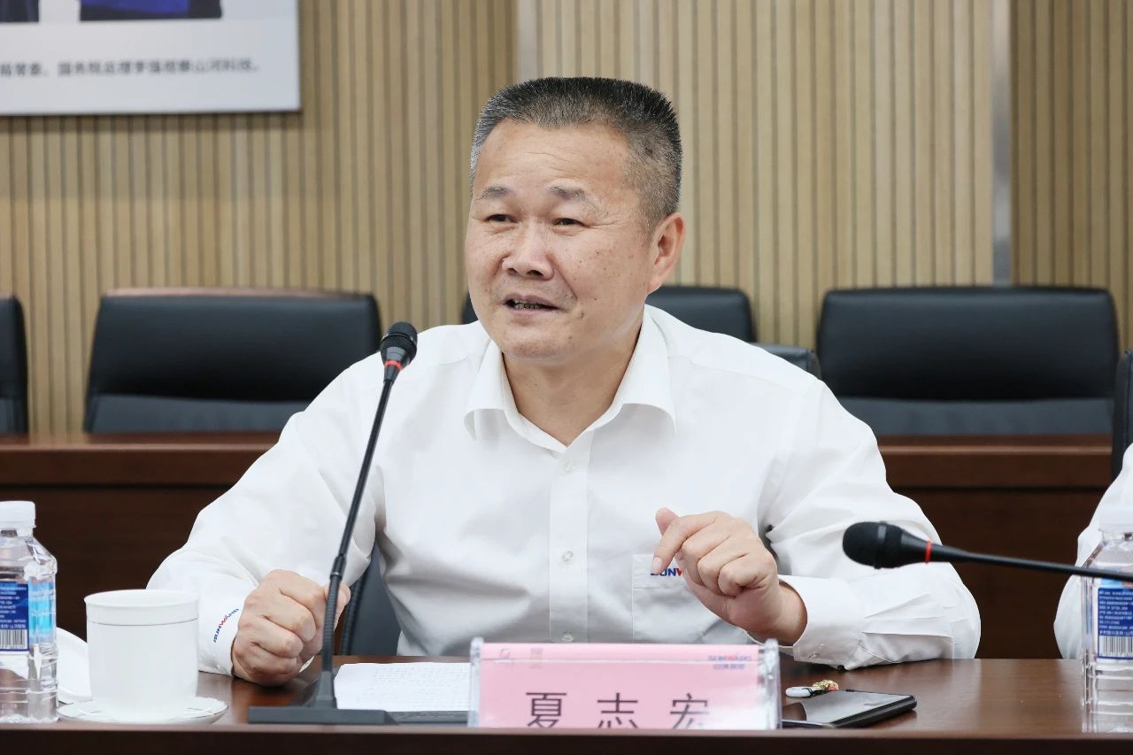 天能控股集团党委书记、董事长张天任率队到访星际官网注册智能