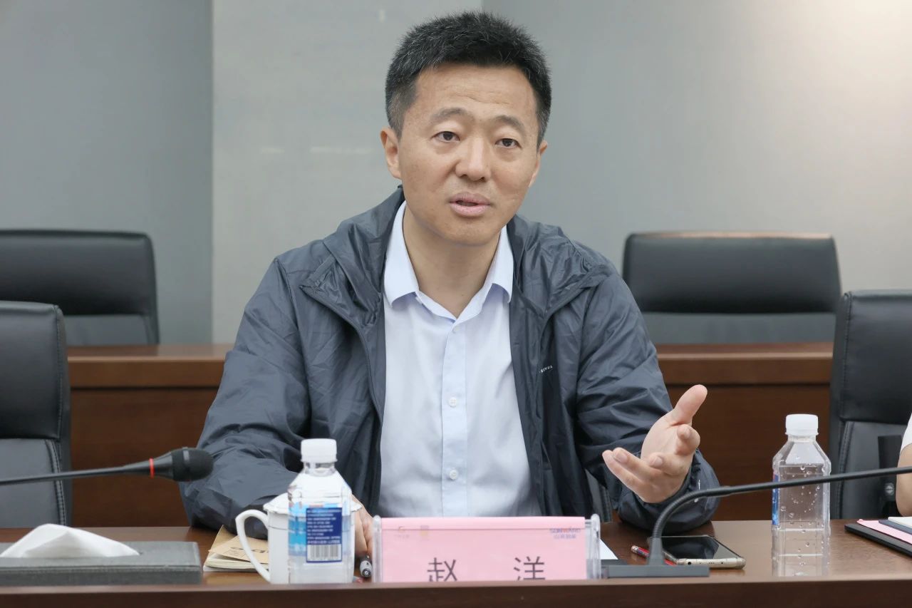 共促中国制造扬帆海外！中国出口信用保险公司到访星际官网注册智能