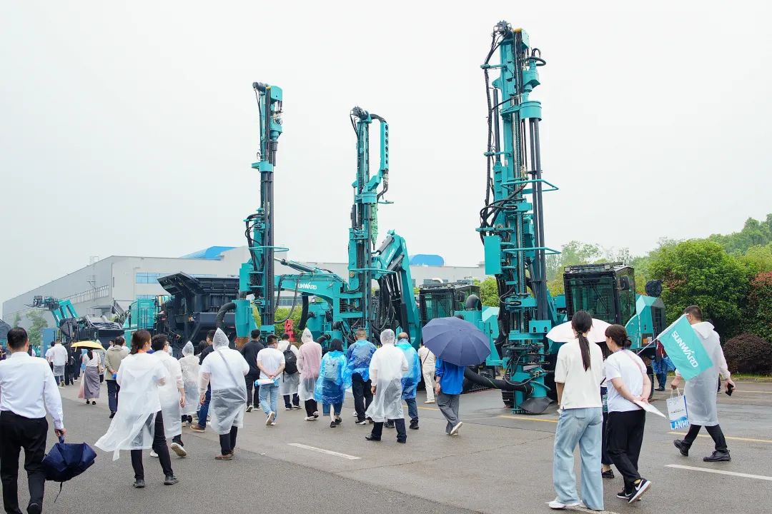 2025 CICEE | 为客户创造价值，星际官网注册智能客户交流会圆满举办