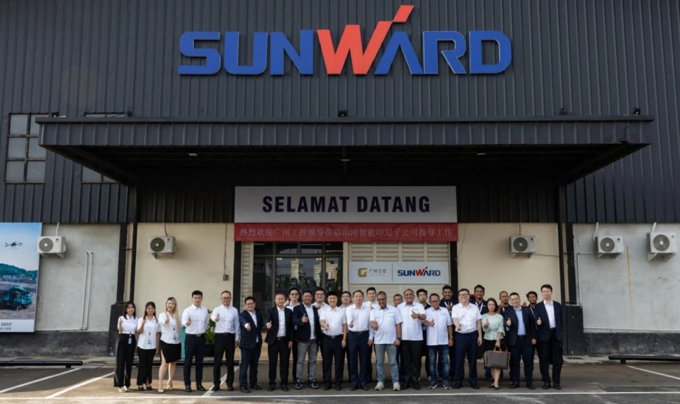 广州工控集团党委书记、董事长景广军率队考察星际官网注册智能印尼子公司