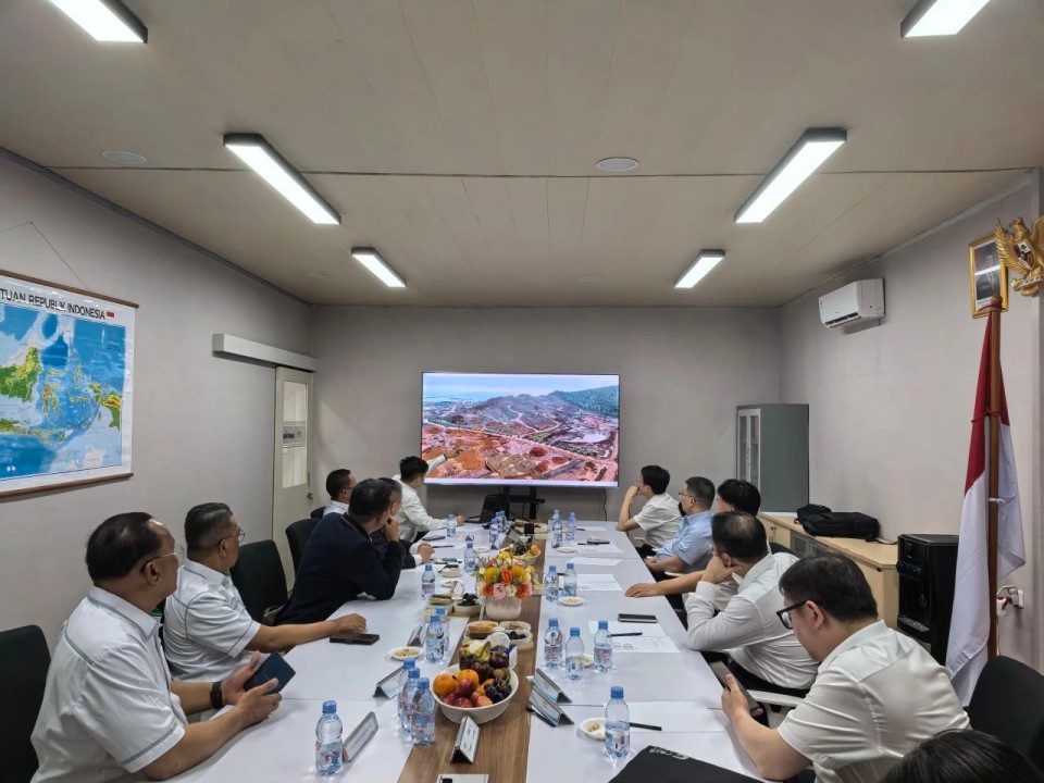 广州工控集团党委书记、董事长景广军率队考察星际官网注册智能印尼子公司