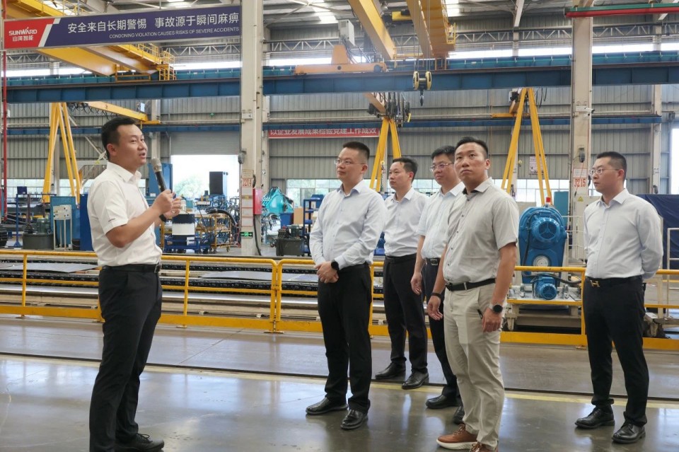 共商合作，建华控股有限公司董事长汪贵华到访星际官网注册智能